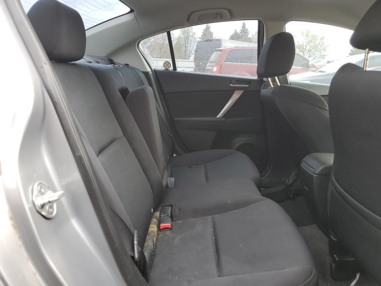 JM1BL1U5XB1475762 2011 Mazda 3 S