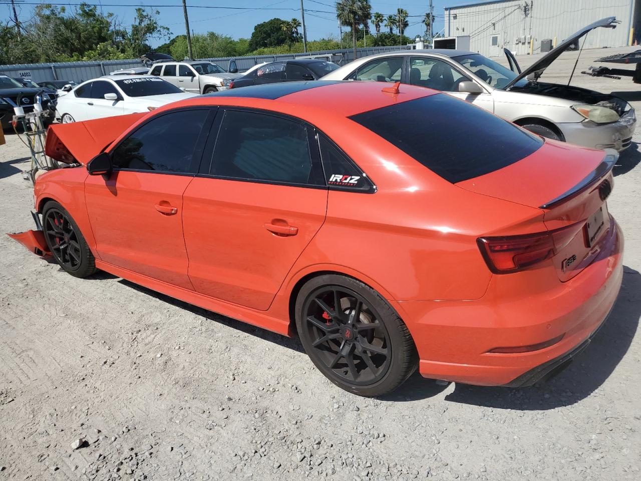 WUABWGFF9J1905637 2018 Audi Rs3