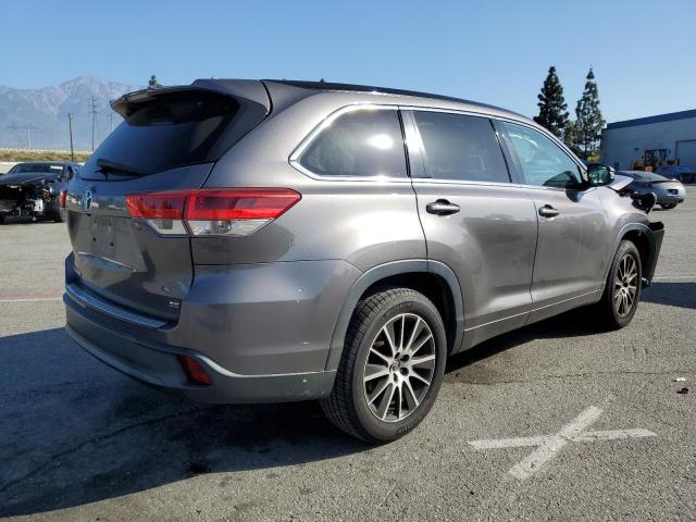 TOYOTA HIGHLANDER 2017 charcoal  gas 5TDKZRFH1HS515033 photo #4