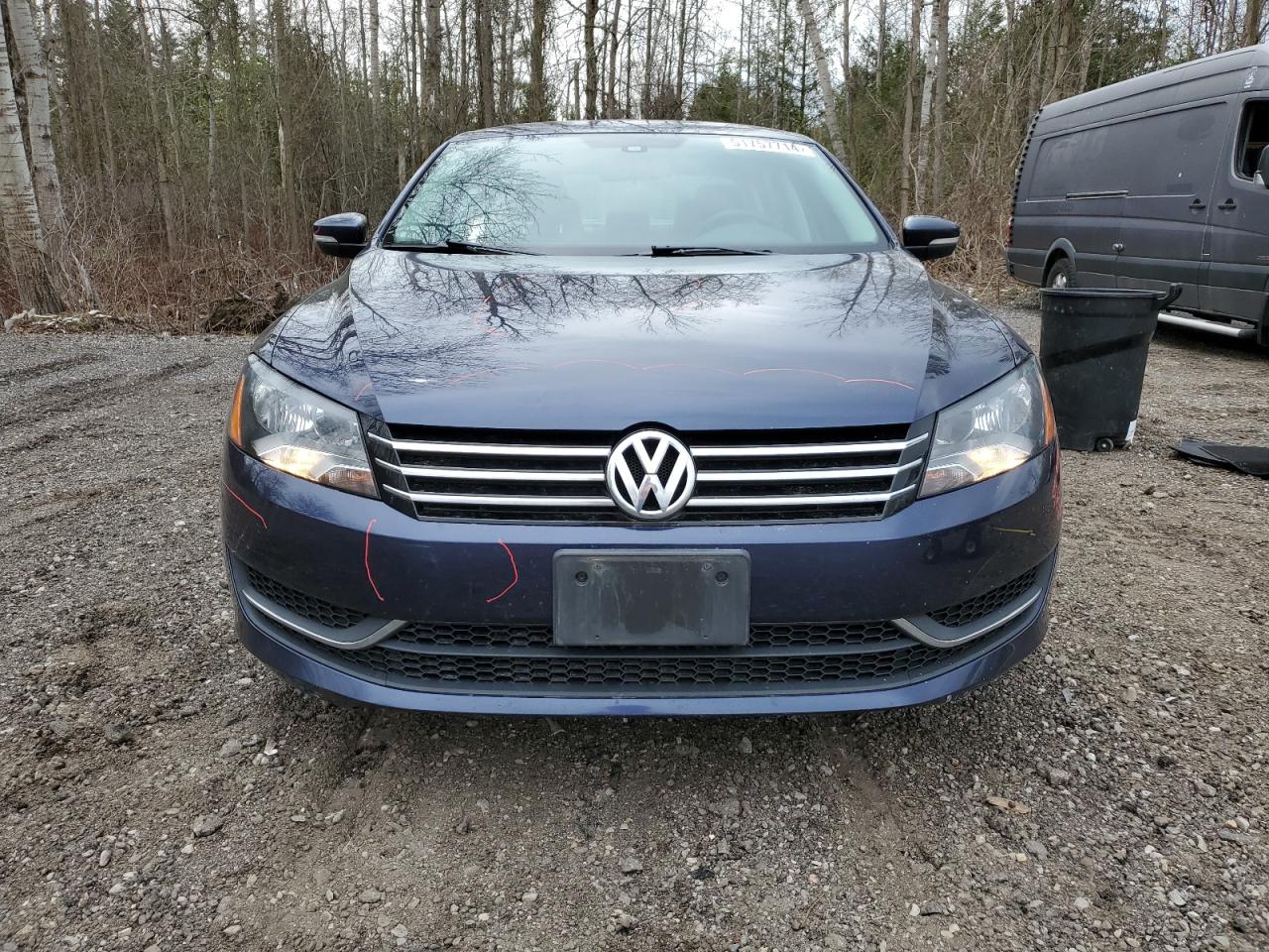 1VWAS7A33FC074811 2015 Volkswagen Passat S