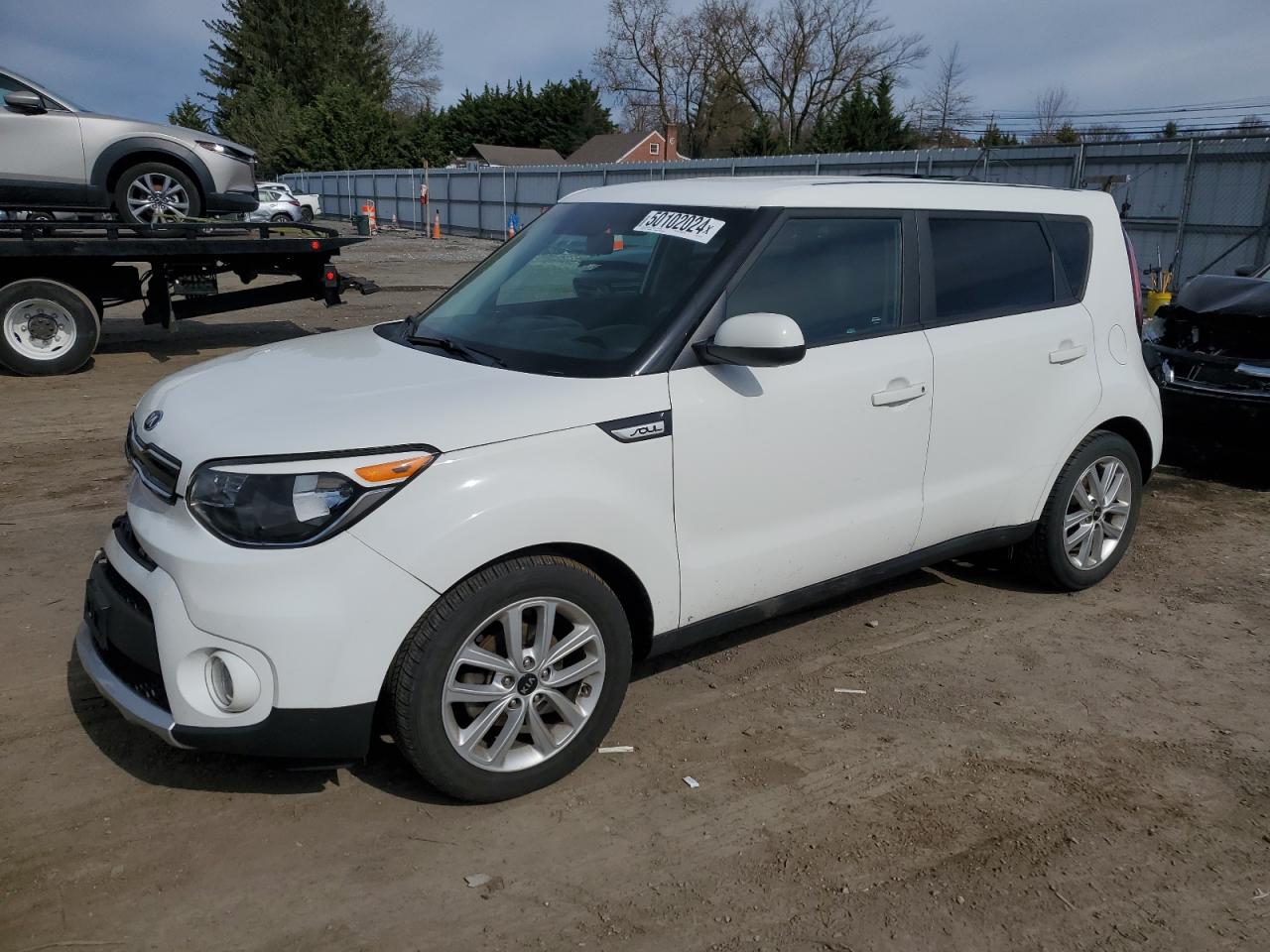 KNDJP3A56J7901376 2018 Kia Soul +