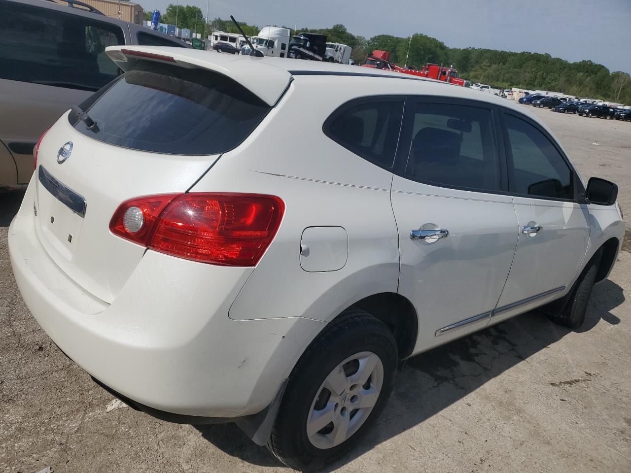 JN8AS5MT2BW186077 2011 Nissan Rogue S