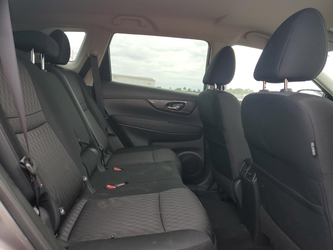 KNMAT2MT2KP543050 NISSAN ROGUE 2019