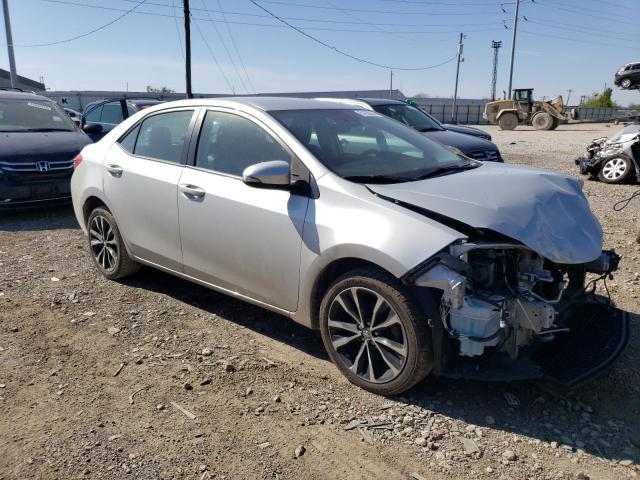  TOYOTA COROLLA 2017 Srebrny