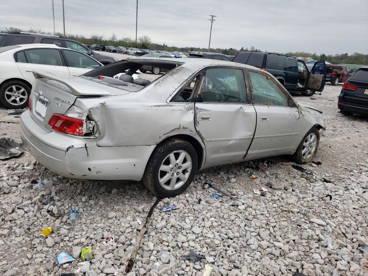 4T1BF28B94U347216 2004 Toyota Avalon Xl