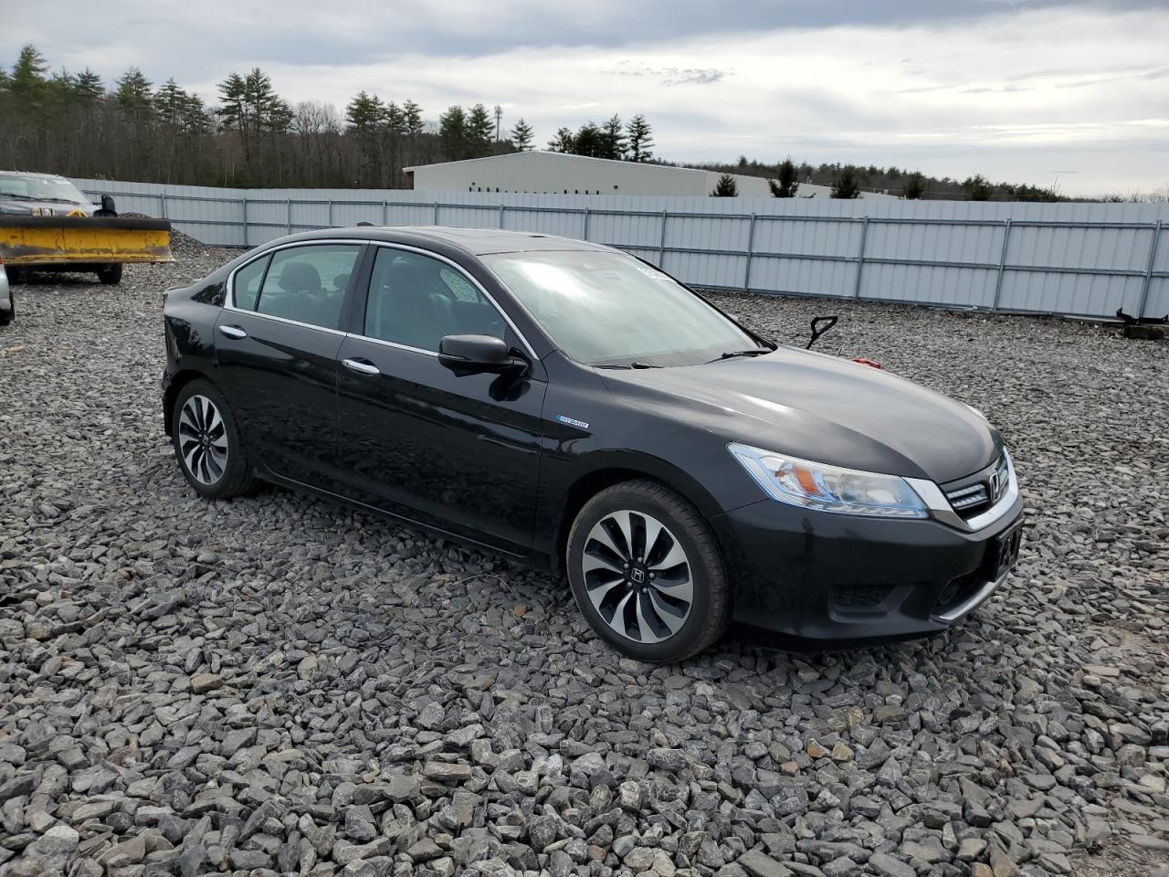 1HGCR6F7XEA008104 2014 Honda Accord Touring Hybrid