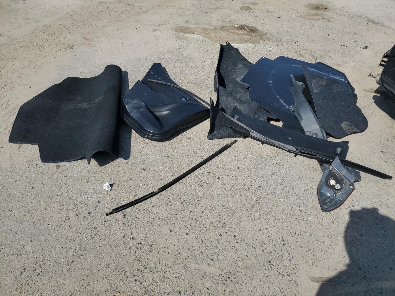 5YFBURHE7FP225077 2015 Toyota Corolla L