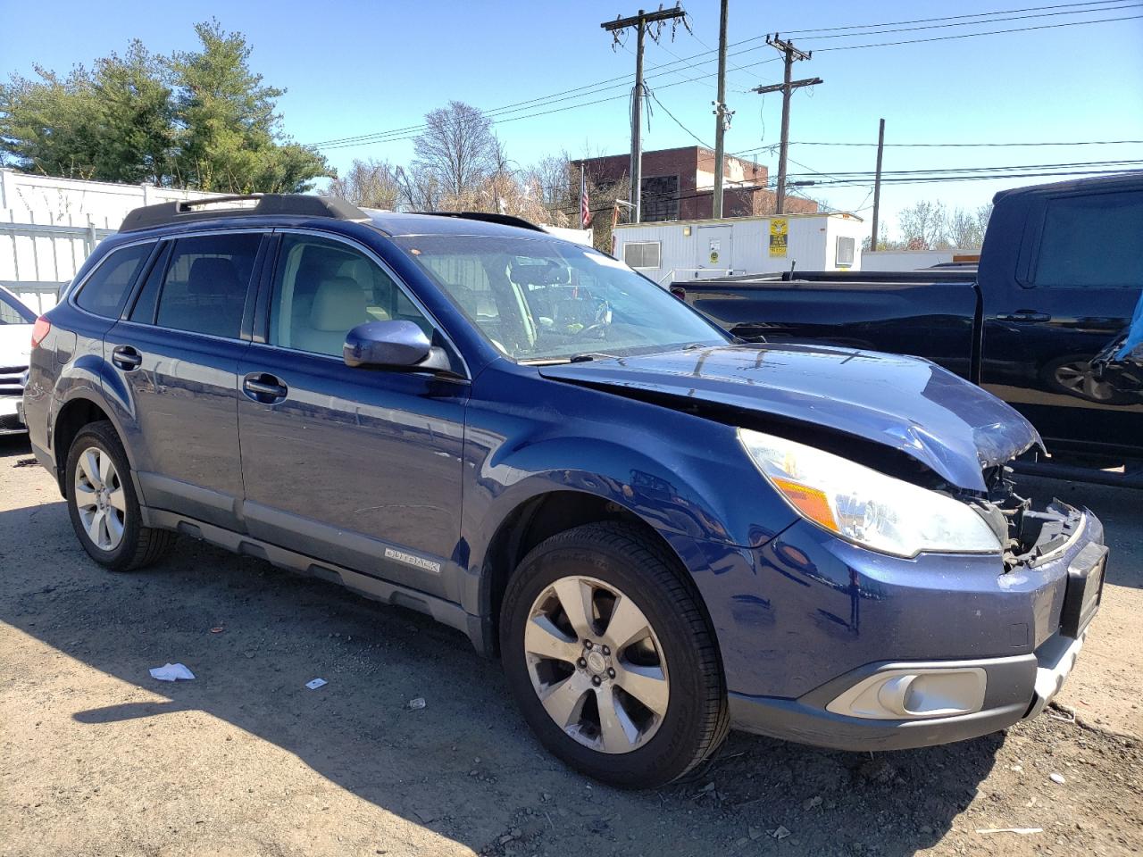 4S4BRDLC2A2371772 2010 Subaru Outback 3.6R Limited