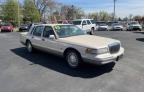 LINCOLN TOWN CAR S