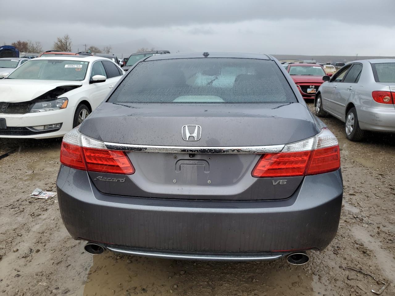 1HGCR3F81EA033898 2014 Honda Accord Exl