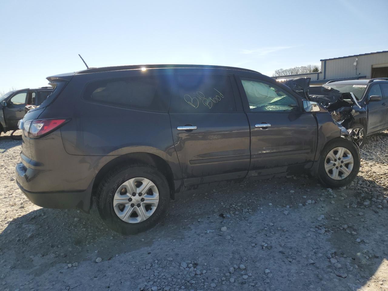 2017 Chevrolet Traverse Ls vin: 1GNKRFKD7HJ214871