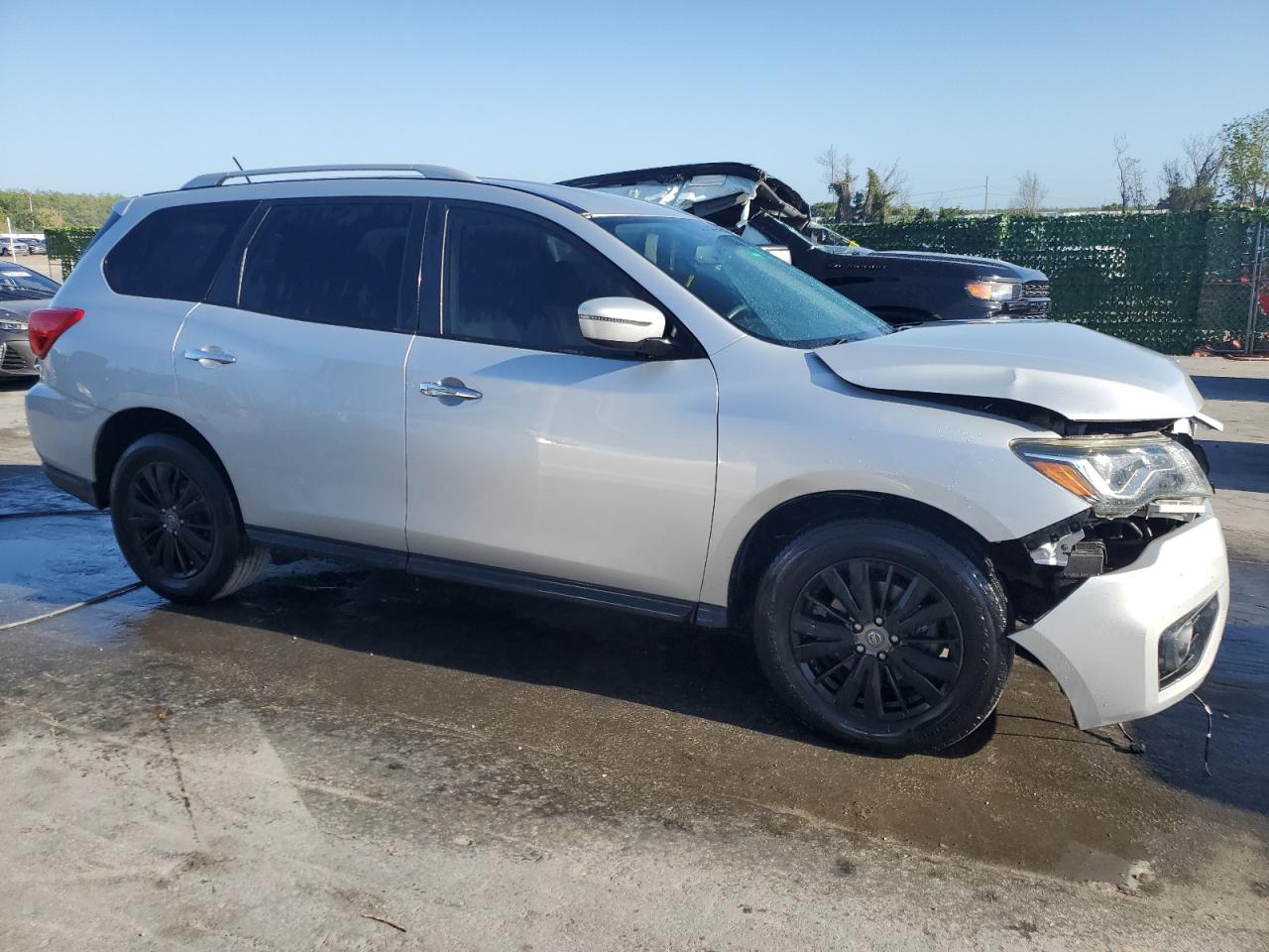 5N1DR2MN6JC639424 2018 Nissan Pathfinder S