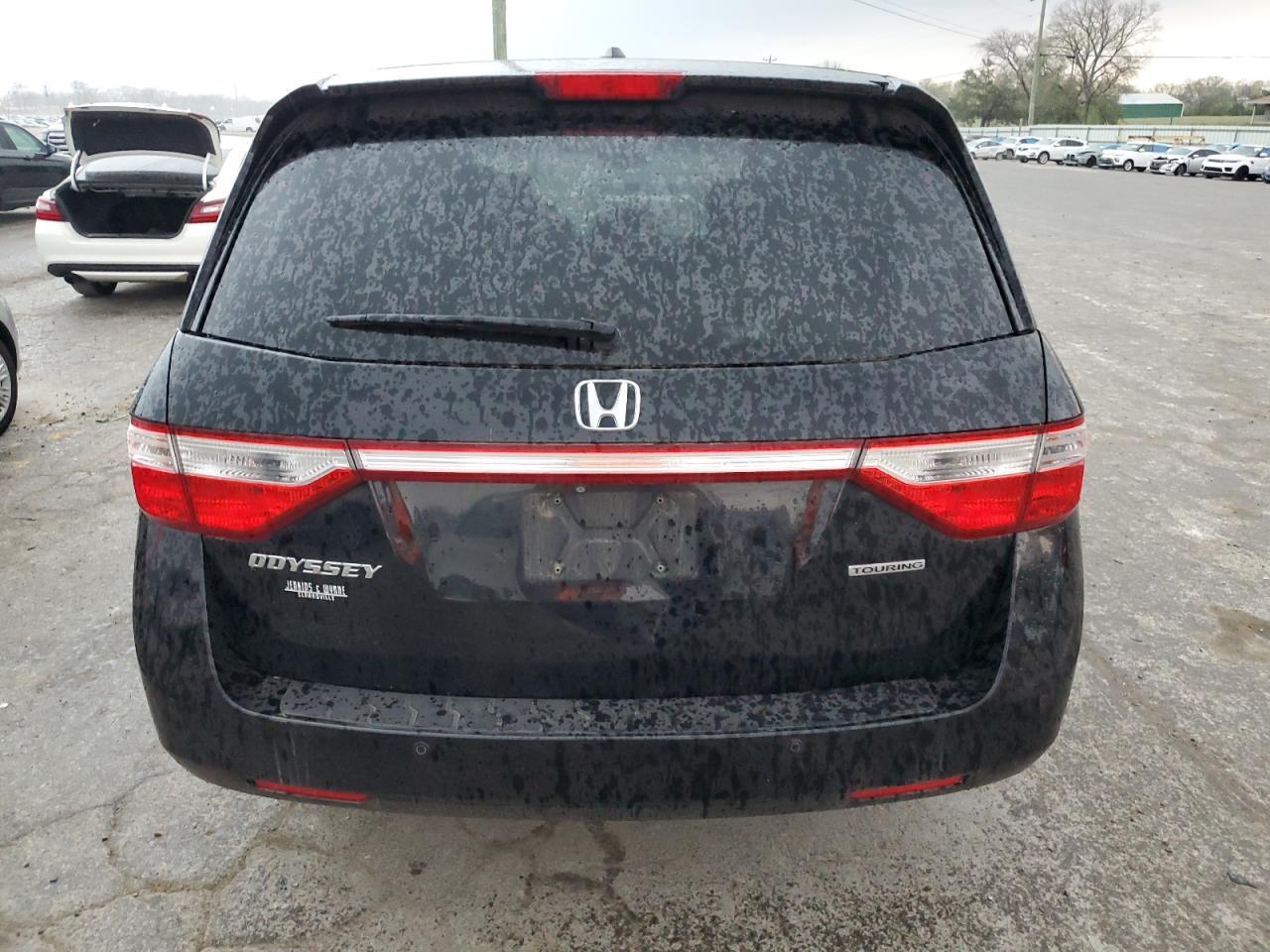 2012 Honda Odyssey Touring vin: 5FNRL5H96CB115142