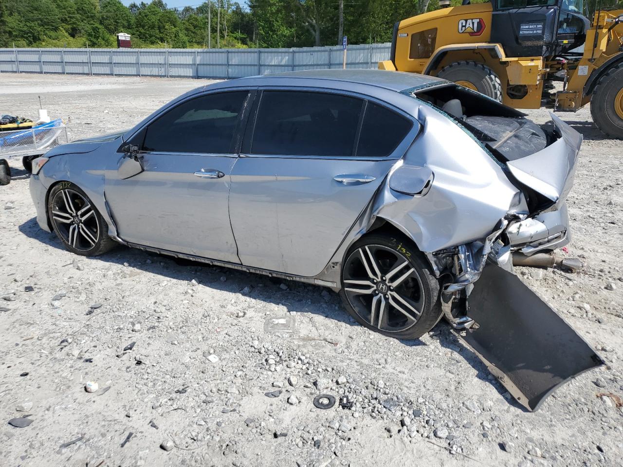 1HGCR2F51GA200425 HONDA ACCORD 2016