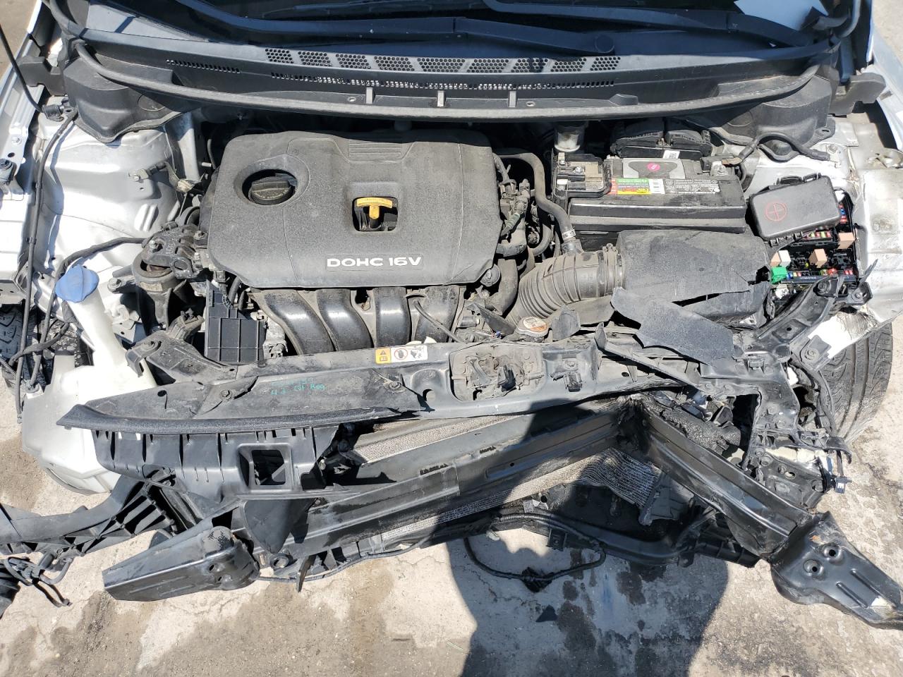 3KPFK4A73HE080162 2017 Kia Forte Lx