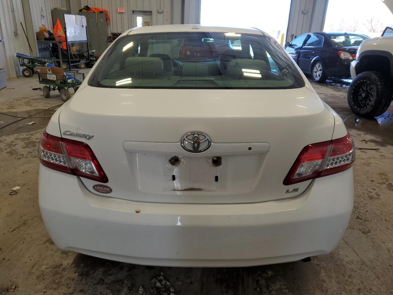 4T4BF3EK1BR176037 2011 Toyota Camry Base