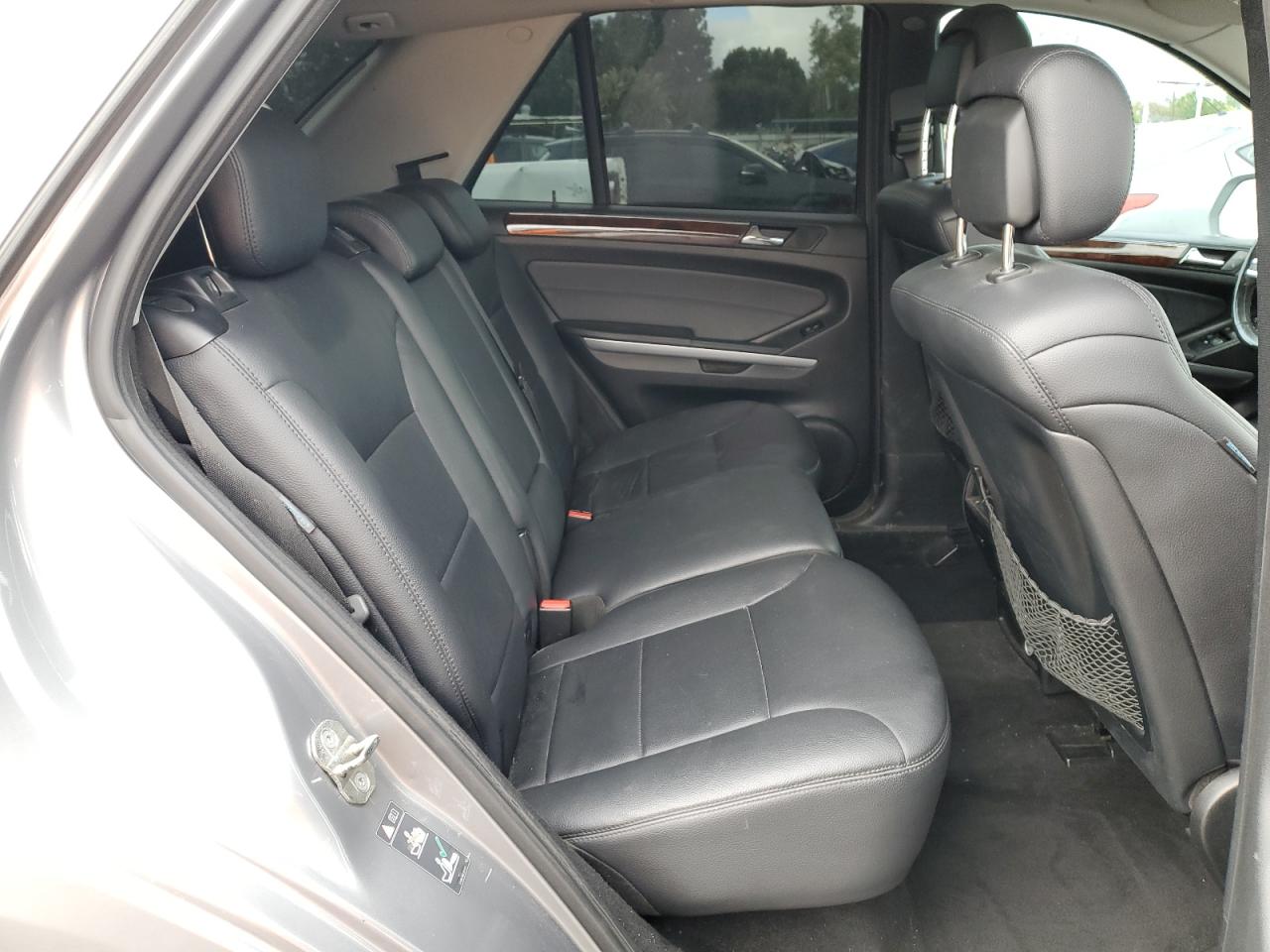 4JGBB8GB7AA598541 2010 Mercedes-Benz Ml 350 4Matic