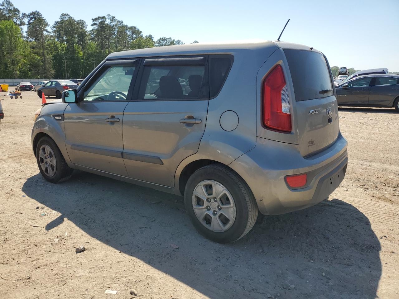 KNDJT2A50D7622046 2013 Kia Soul