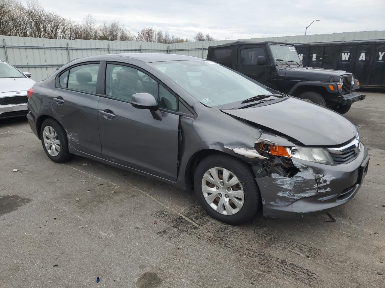 2HGFB2F58CH320915 2012 Honda Civic Lx