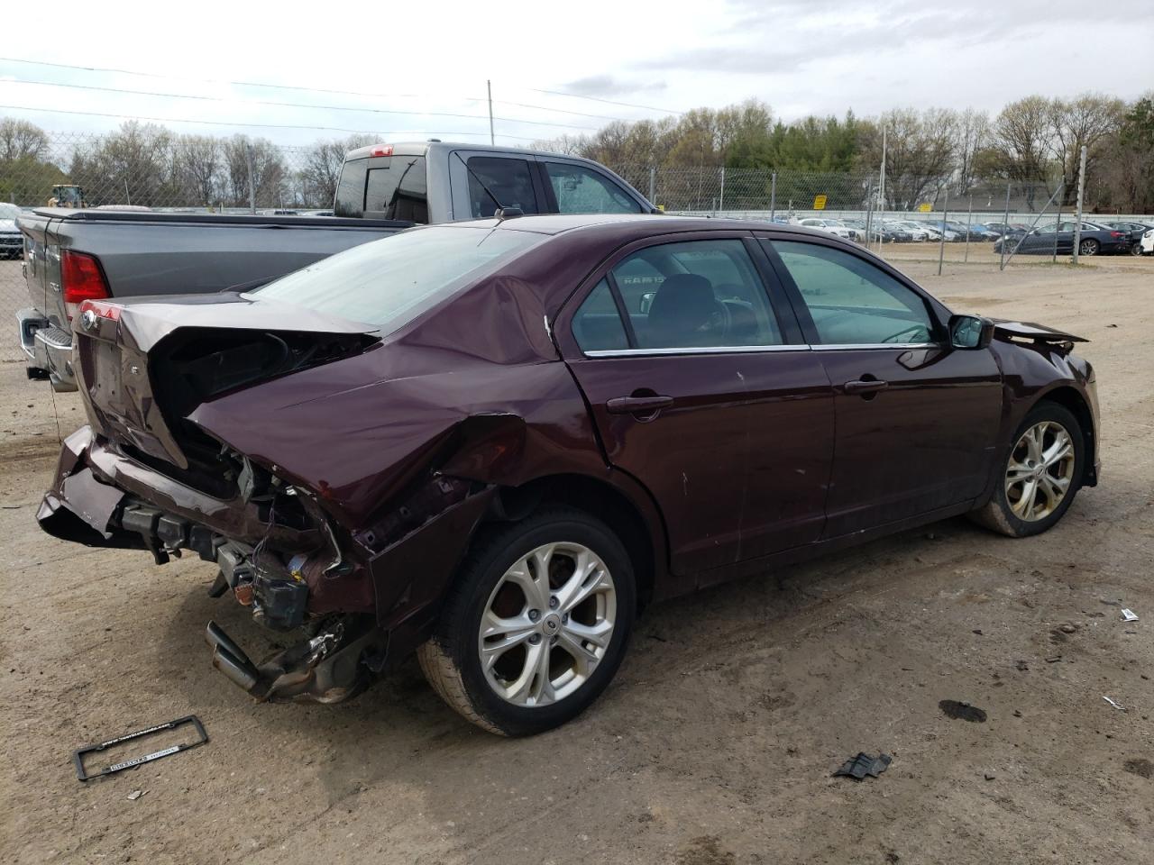 3FAHP0HA2CR247526 2012 Ford Fusion Se