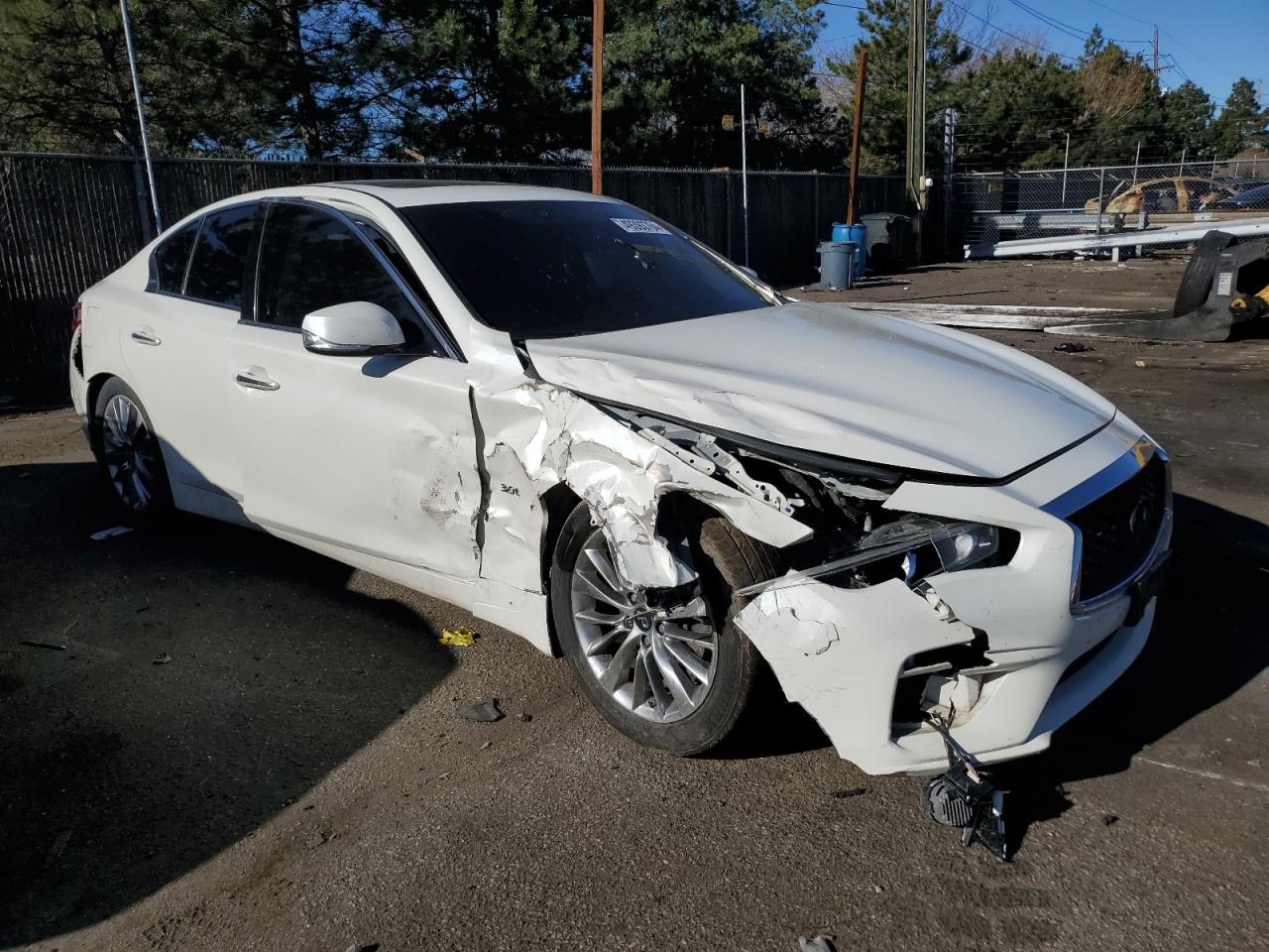 JN1EV7AR5JM433842 2018 Infiniti Q50 Luxe