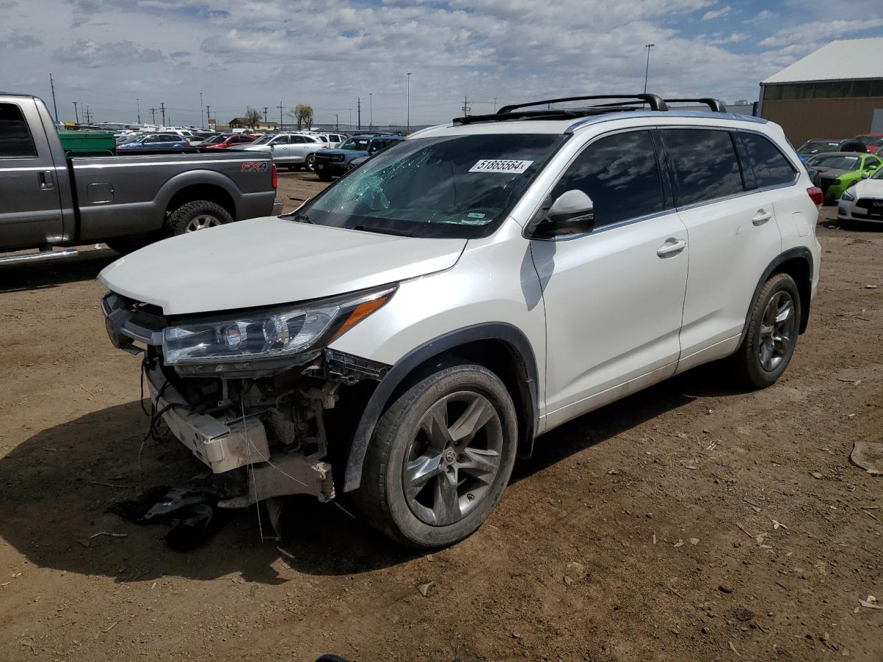 5TDDZRFH6JS834717 2018 Toyota Highlander Limited