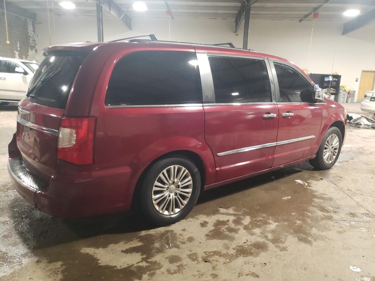 2013 Chrysler Town & Country Touring L vin: 2C4RC1CG6DR722923