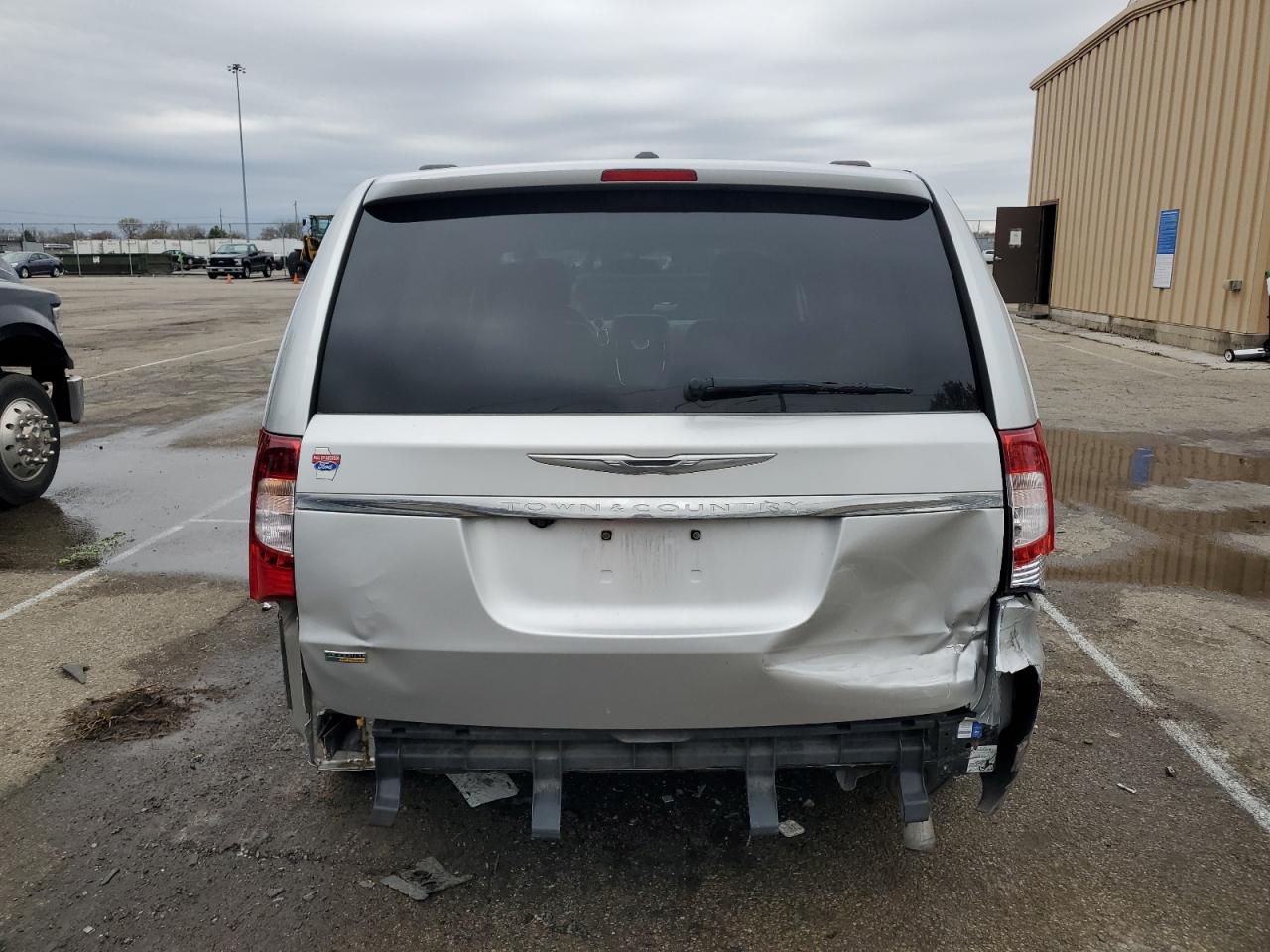 2C4RC1BG4CR330779 2012 Chrysler Town & Country Touring