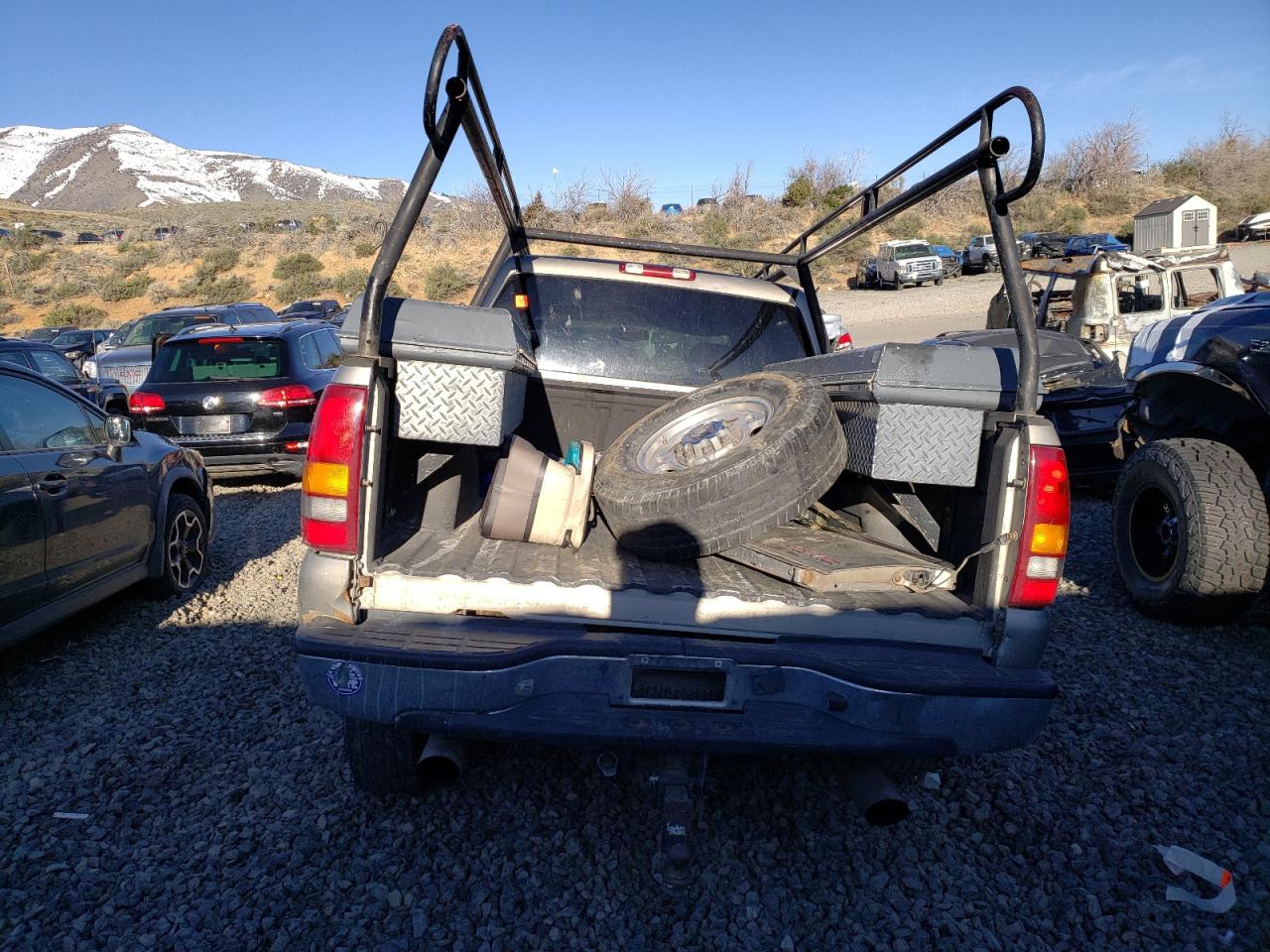 1GTHK23U22F215631 2002 GMC Sierra K2500 Heavy Duty