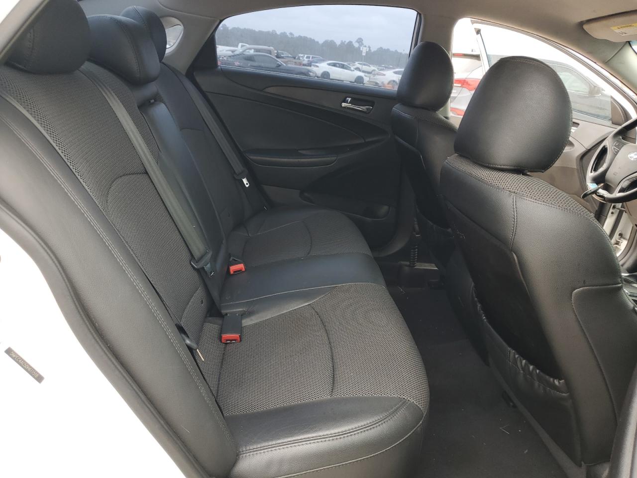 5NPEC4AC5DH611518 2013 Hyundai Sonata Se