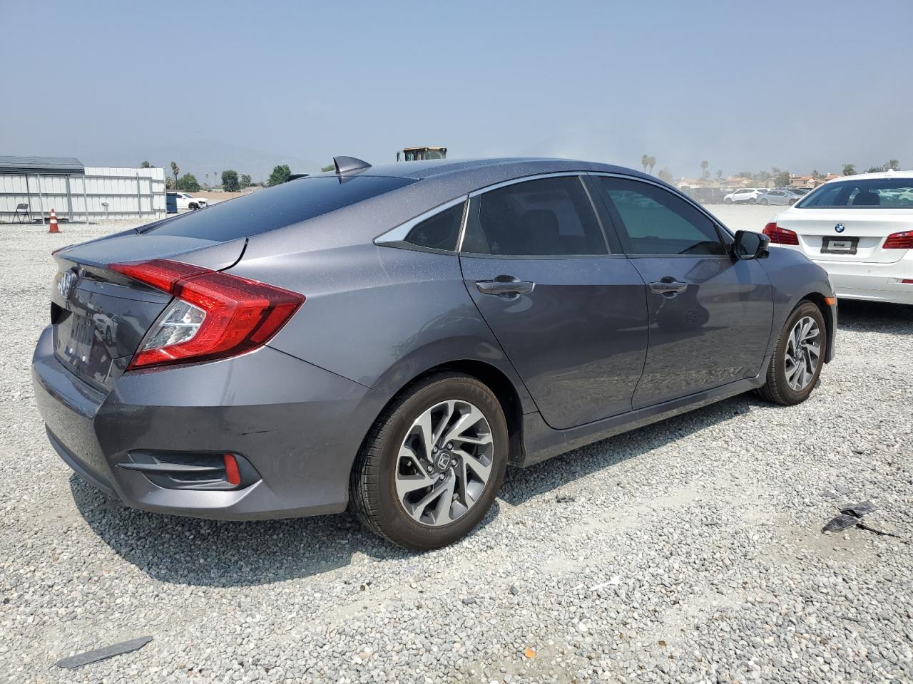 19XFC2F75JE209177 2018 Honda Civic Ex