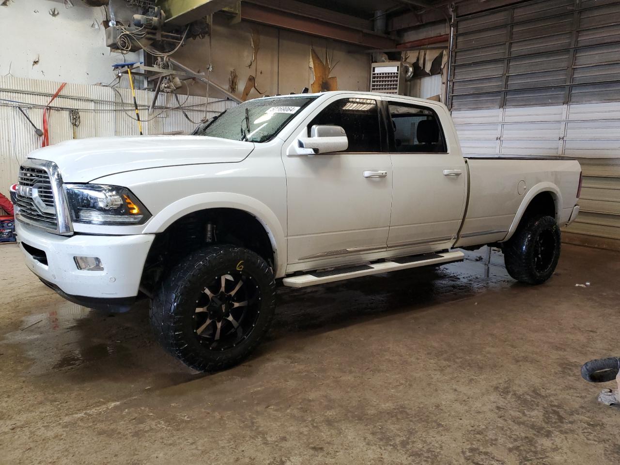 2018 Ram 2500 Longhorn vin: 3C6UR5LL8JG116934