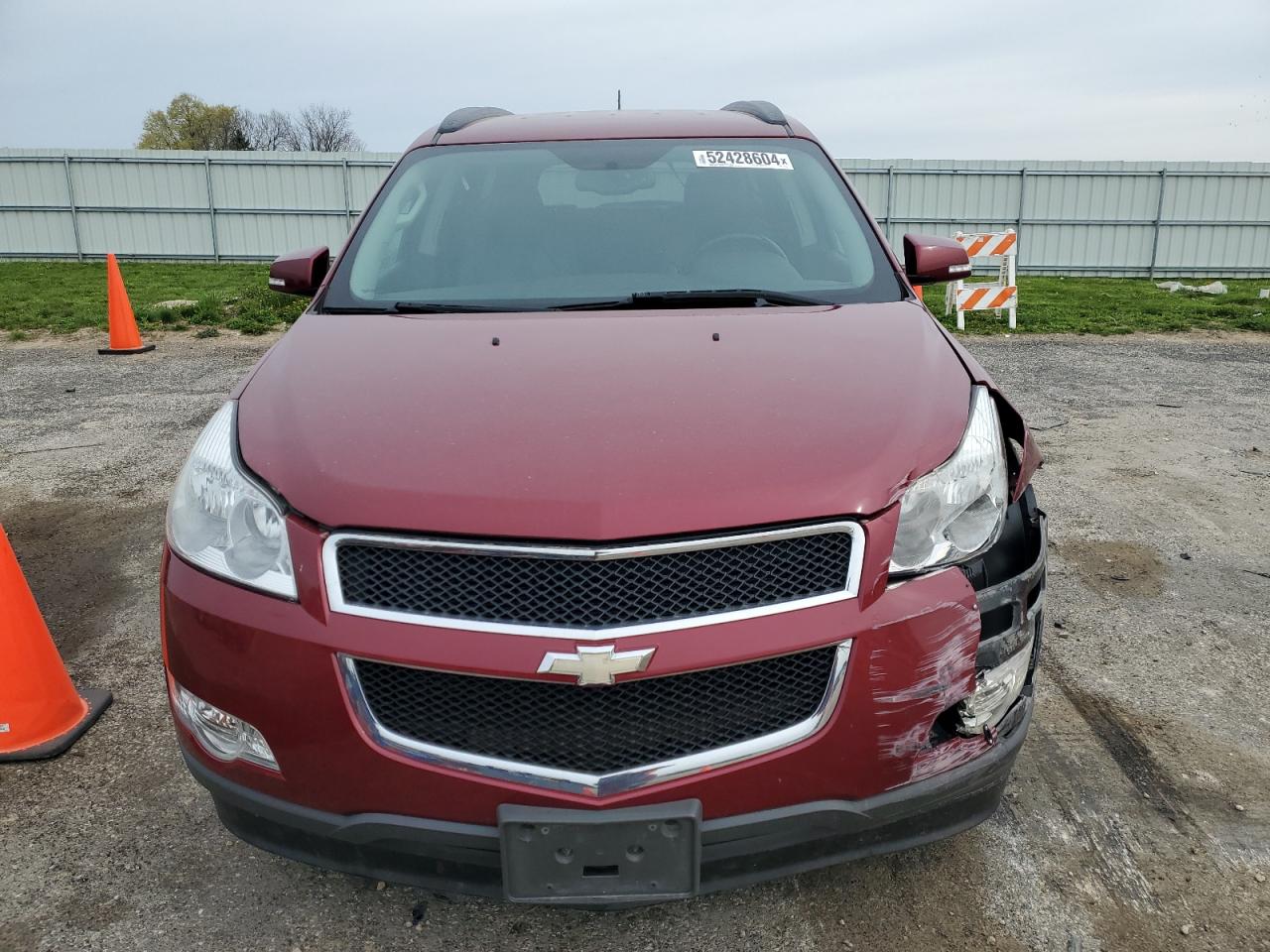 1GNKVJED2BJ234298 2011 Chevrolet Traverse Lt