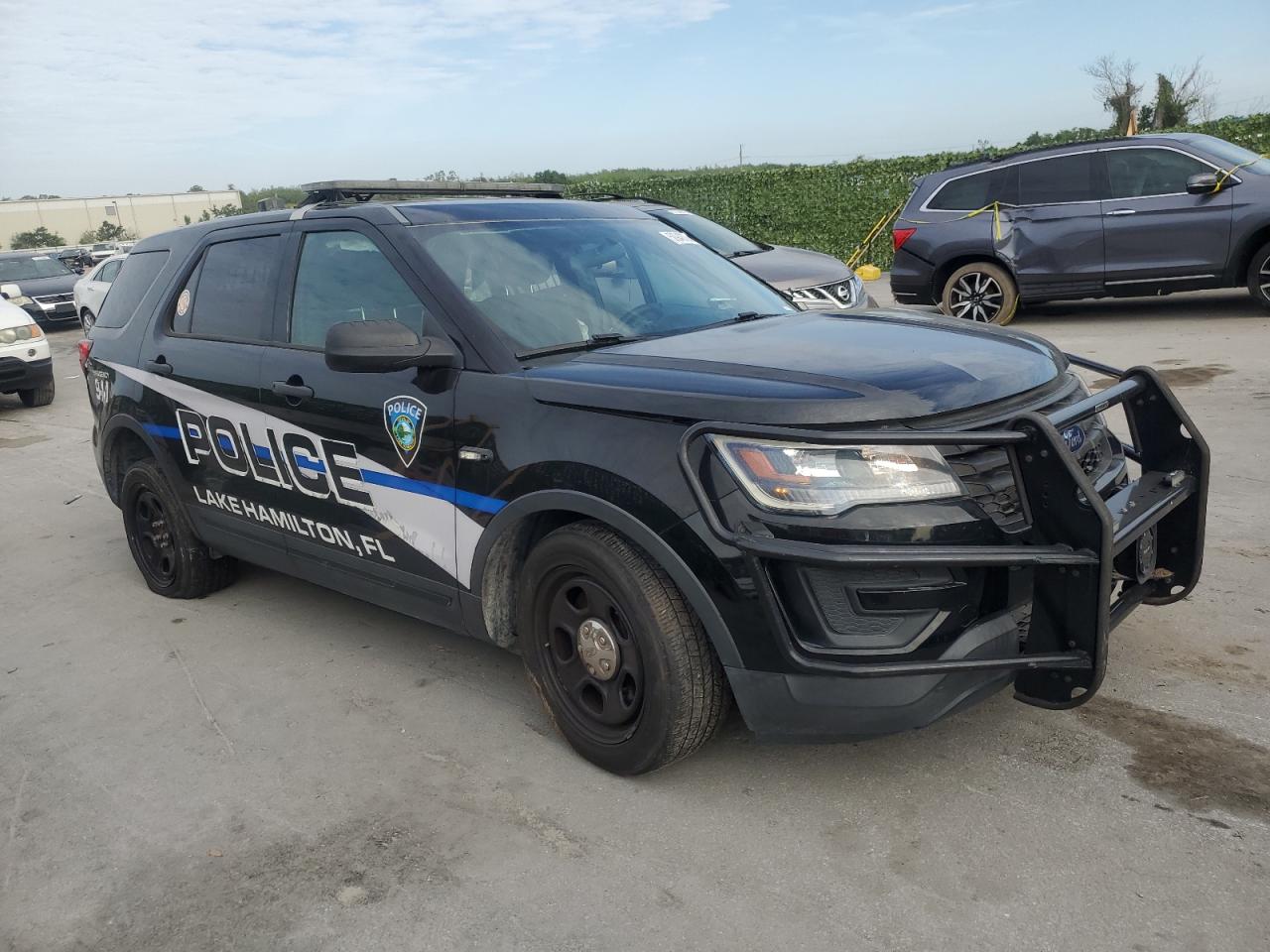 1FM5K8AR8HGD25697 2017 Ford Explorer Police Interceptor