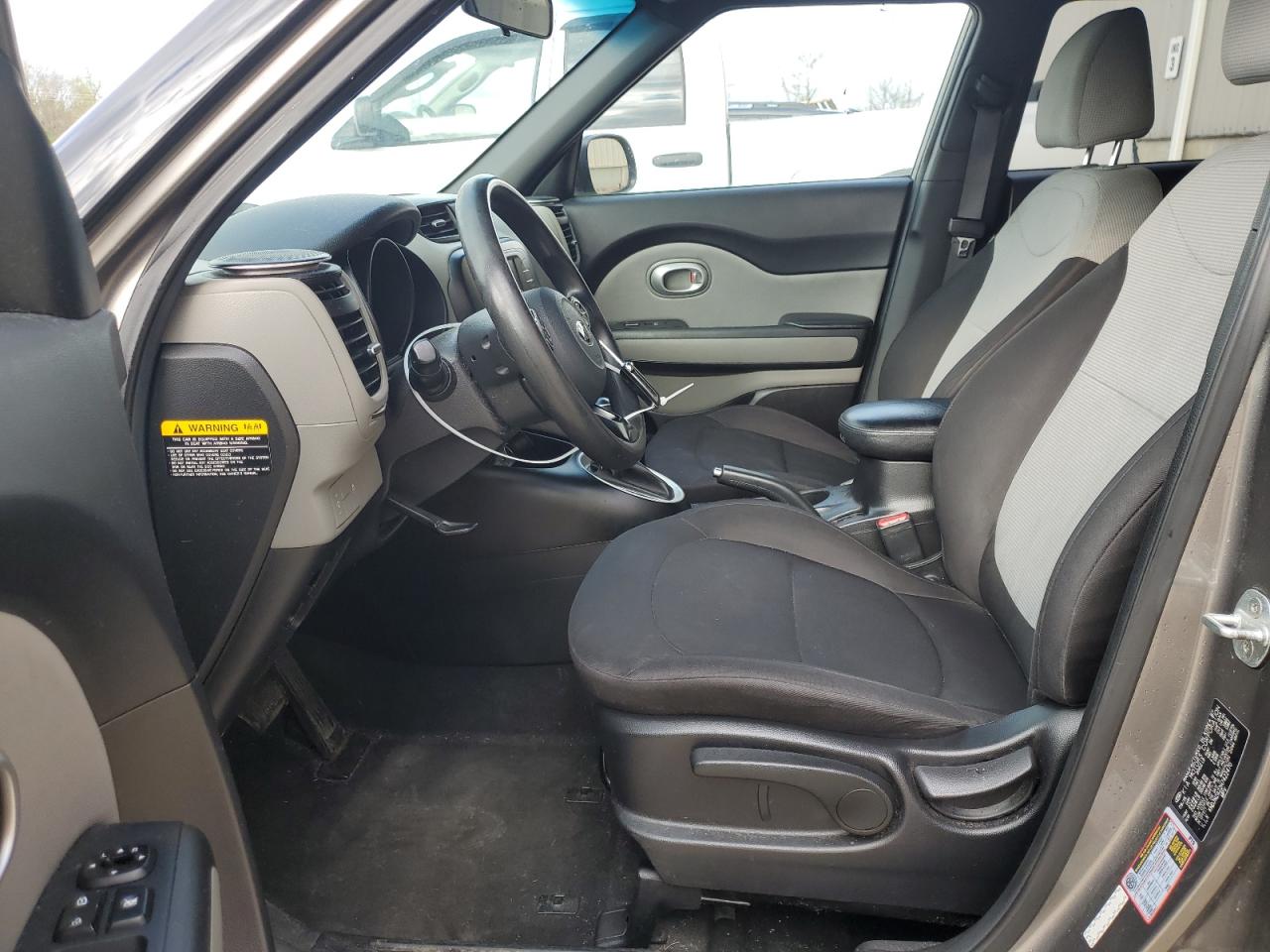 KNDJN2A22H7422470 2017 Kia Soul