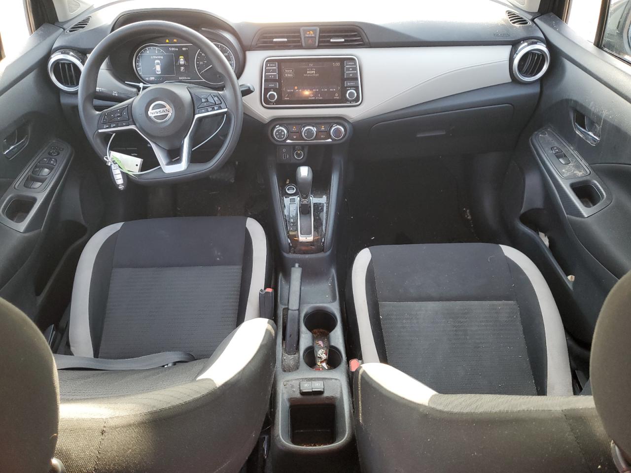 3N1CN8EV5ML877130 NISSAN VERSA 2021