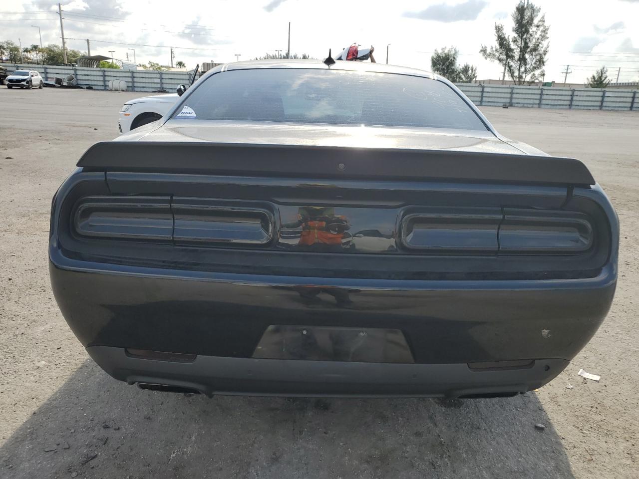 2C3CDZFJ8KH759018 2019 Dodge Challenger R/T Scat Pack