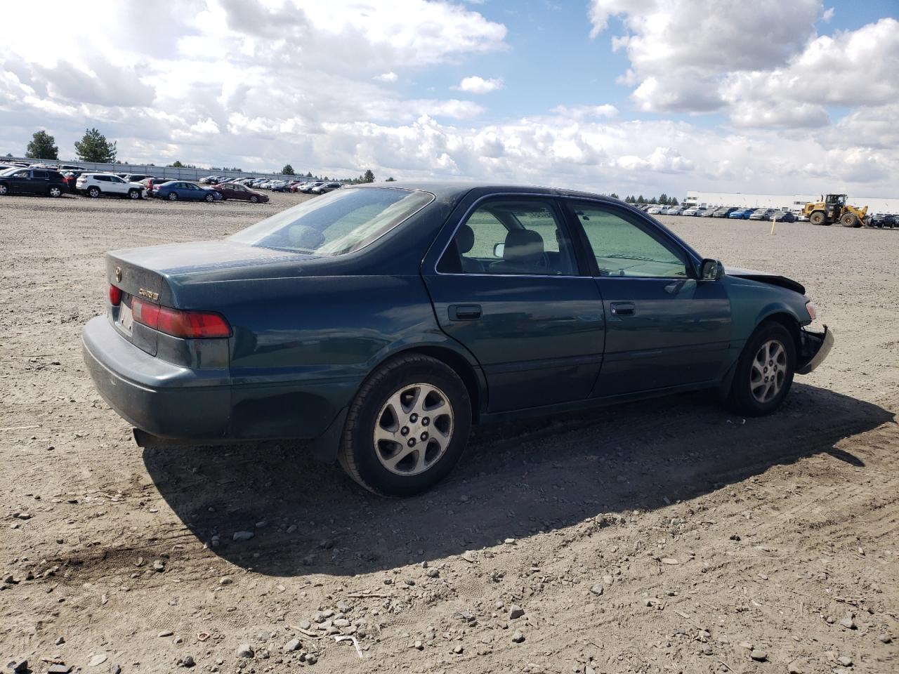JT2BF28K8W0104620 1998 Toyota Camry Le