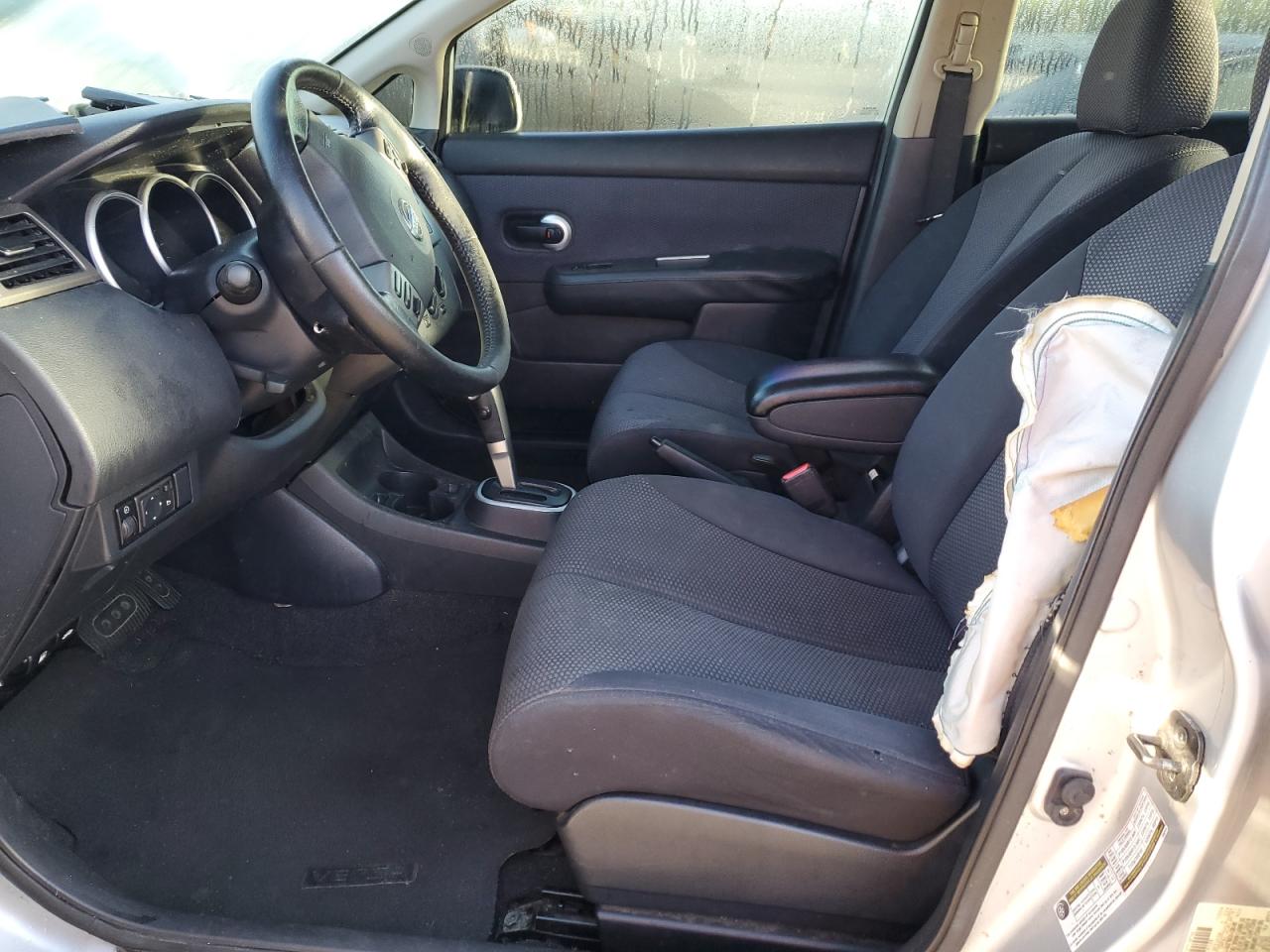 3N1BC11E29L379117 2009 Nissan Versa S