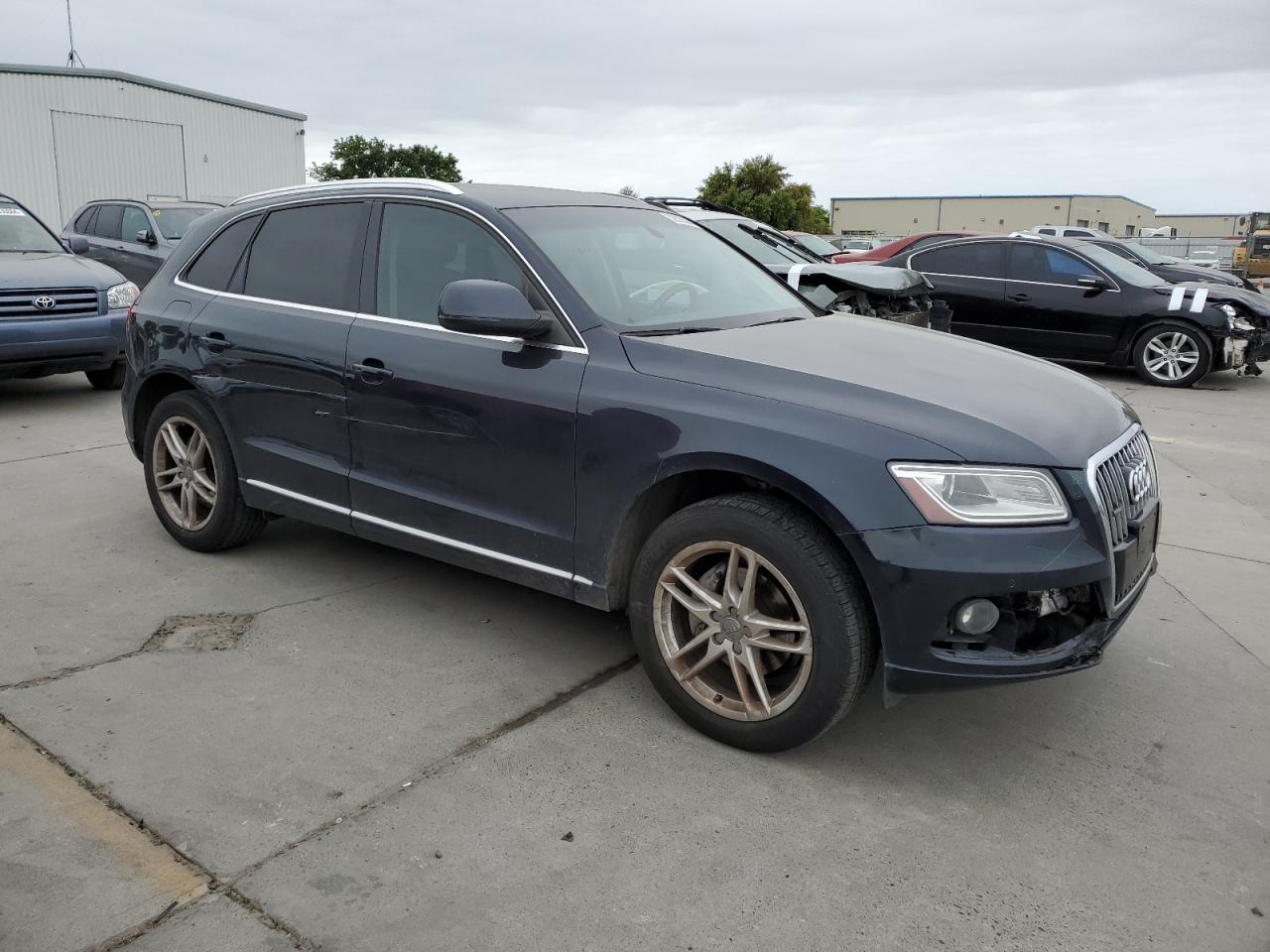 WA1LFAFP6EA053738 2014 Audi Q5 Premium Plus