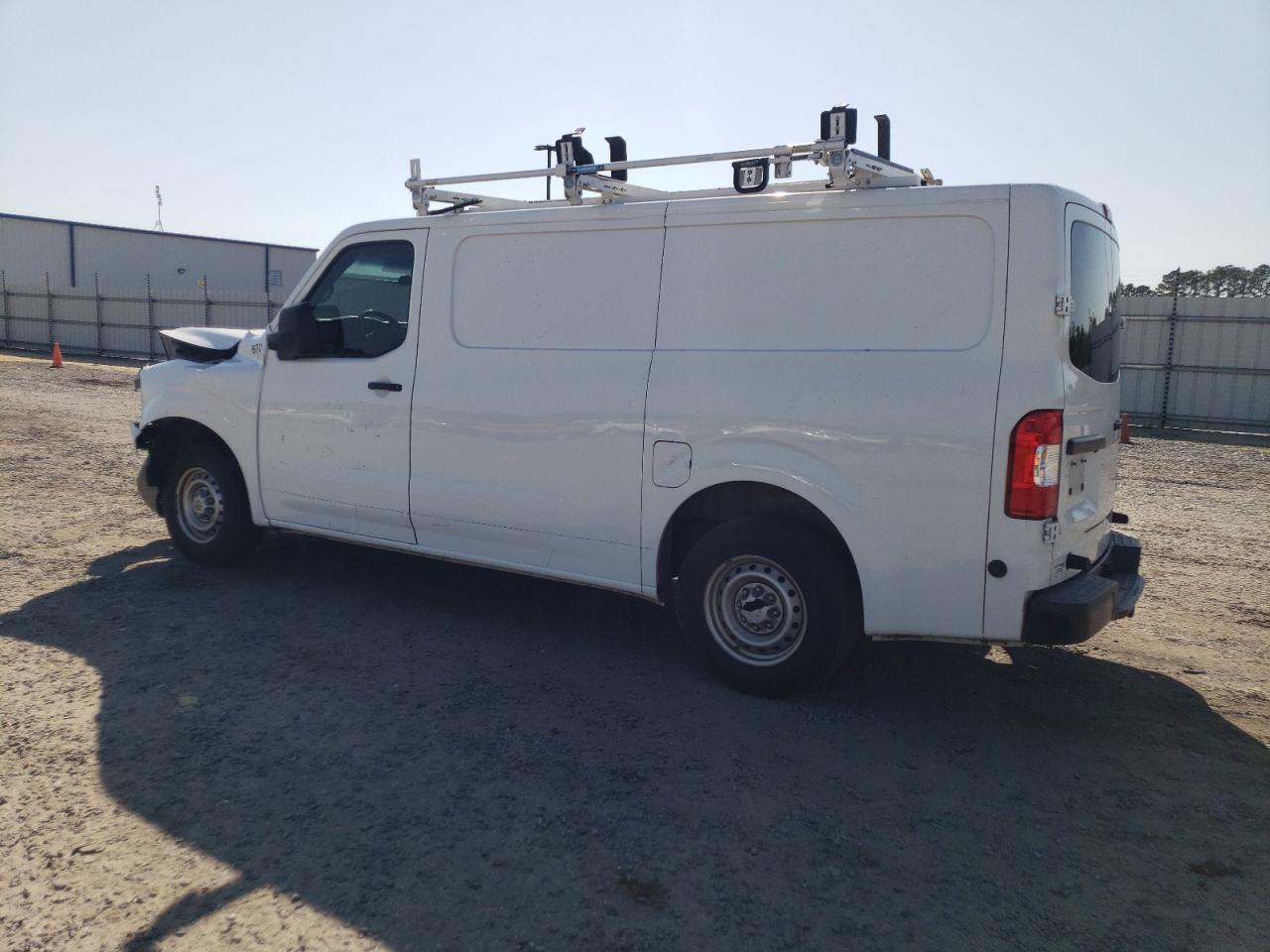 NISSAN NV1500 1500 S