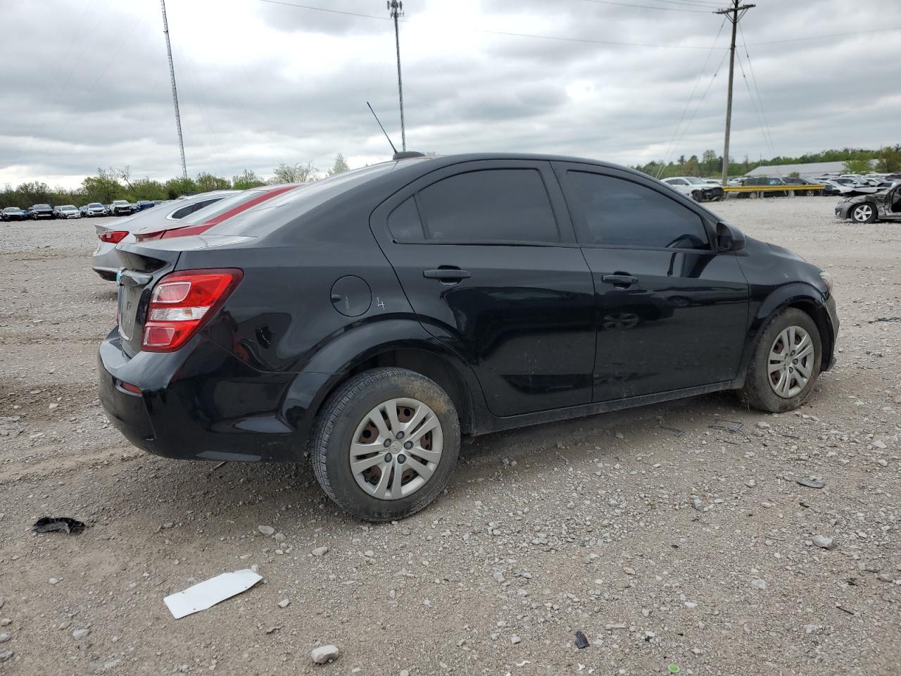 2017 Chevrolet Sonic Ls vin: 1G1JB5SH2H4151238