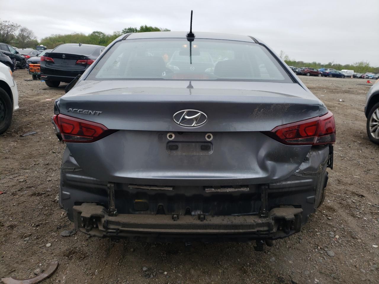 3KPC24A30JE021768 2018 Hyundai Accent Se