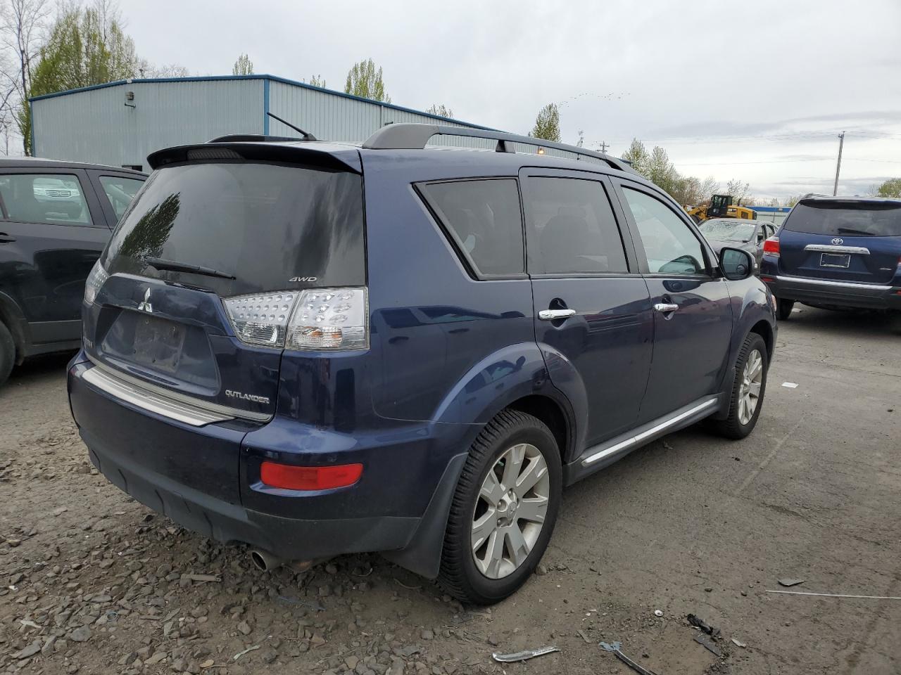 JA4JT3AW3CU014045 2012 Mitsubishi Outlander Se