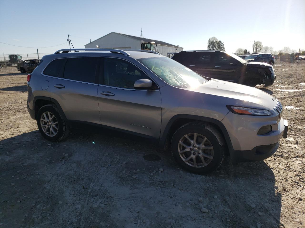 1C4PJLCS3EW319830 2014 Jeep Cherokee Latitude