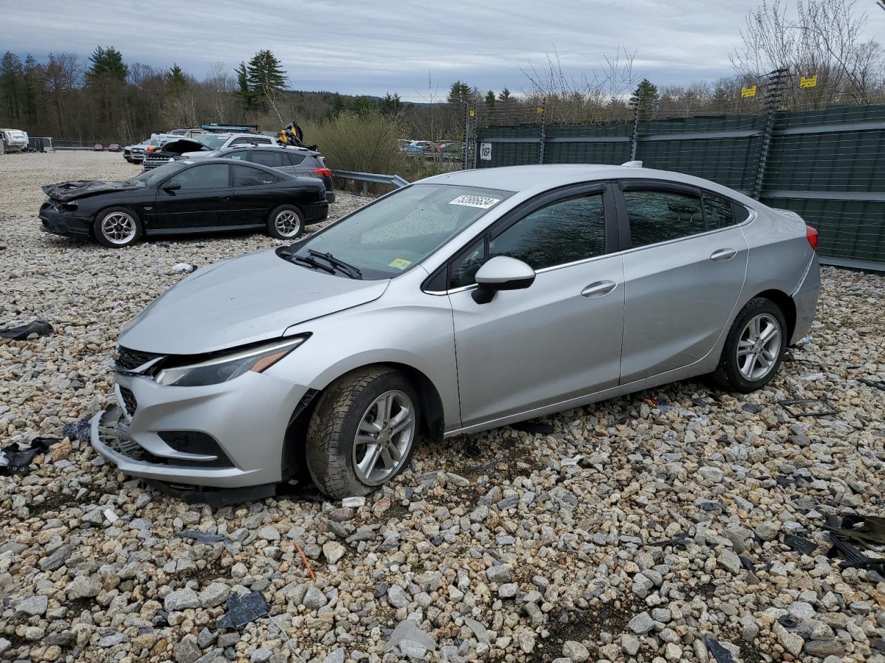 1G1BE5SM6J7170632 2018 Chevrolet Cruze Lt