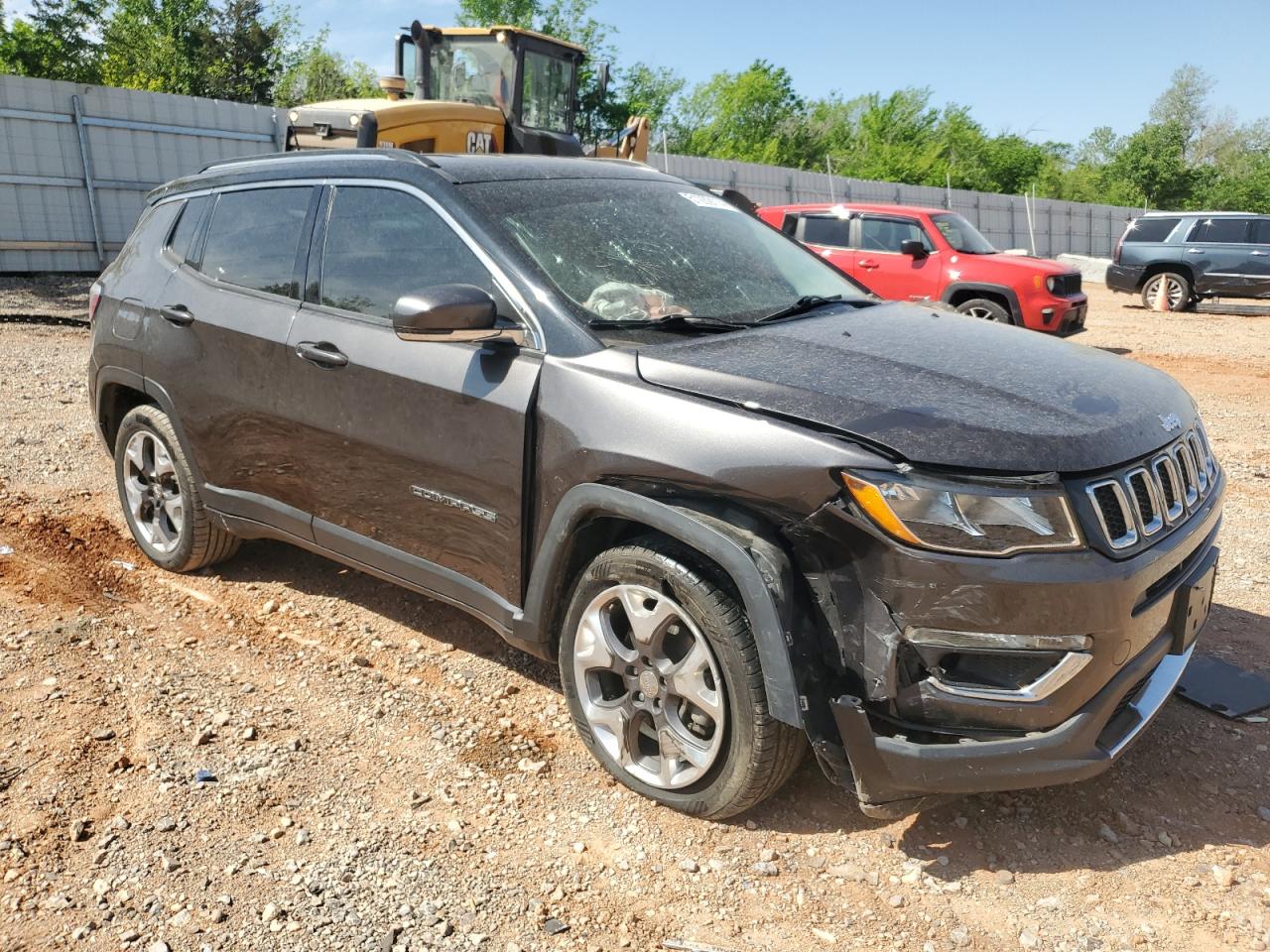 3C4NJDCB7KT775618 2019 Jeep Compass Limited