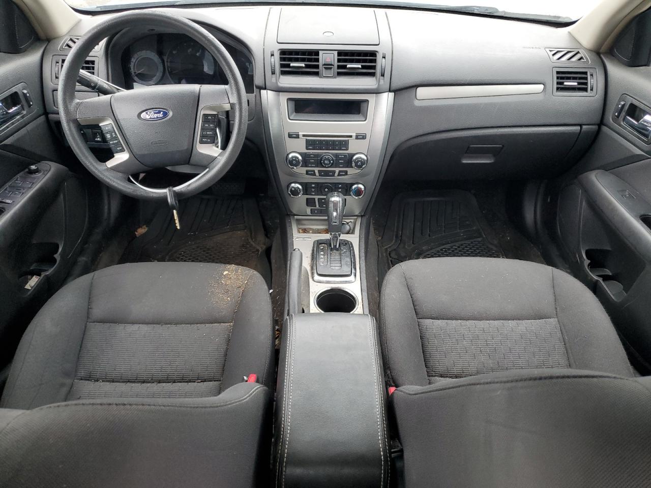 3FAHP0HA6AR202764 2010 Ford Fusion Se