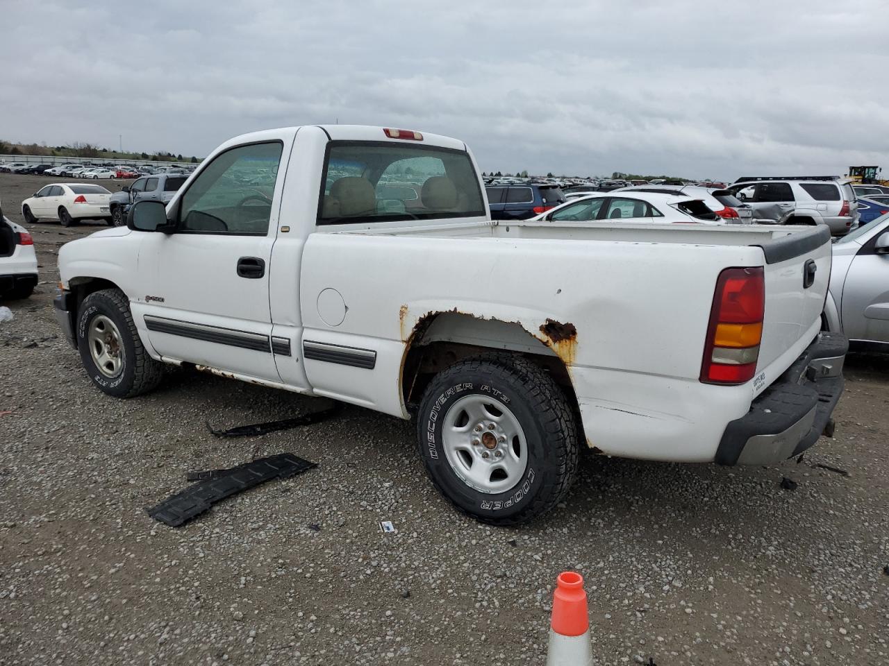 1GCEC14W1YZ202953 2000 Chevrolet Silverado C1500