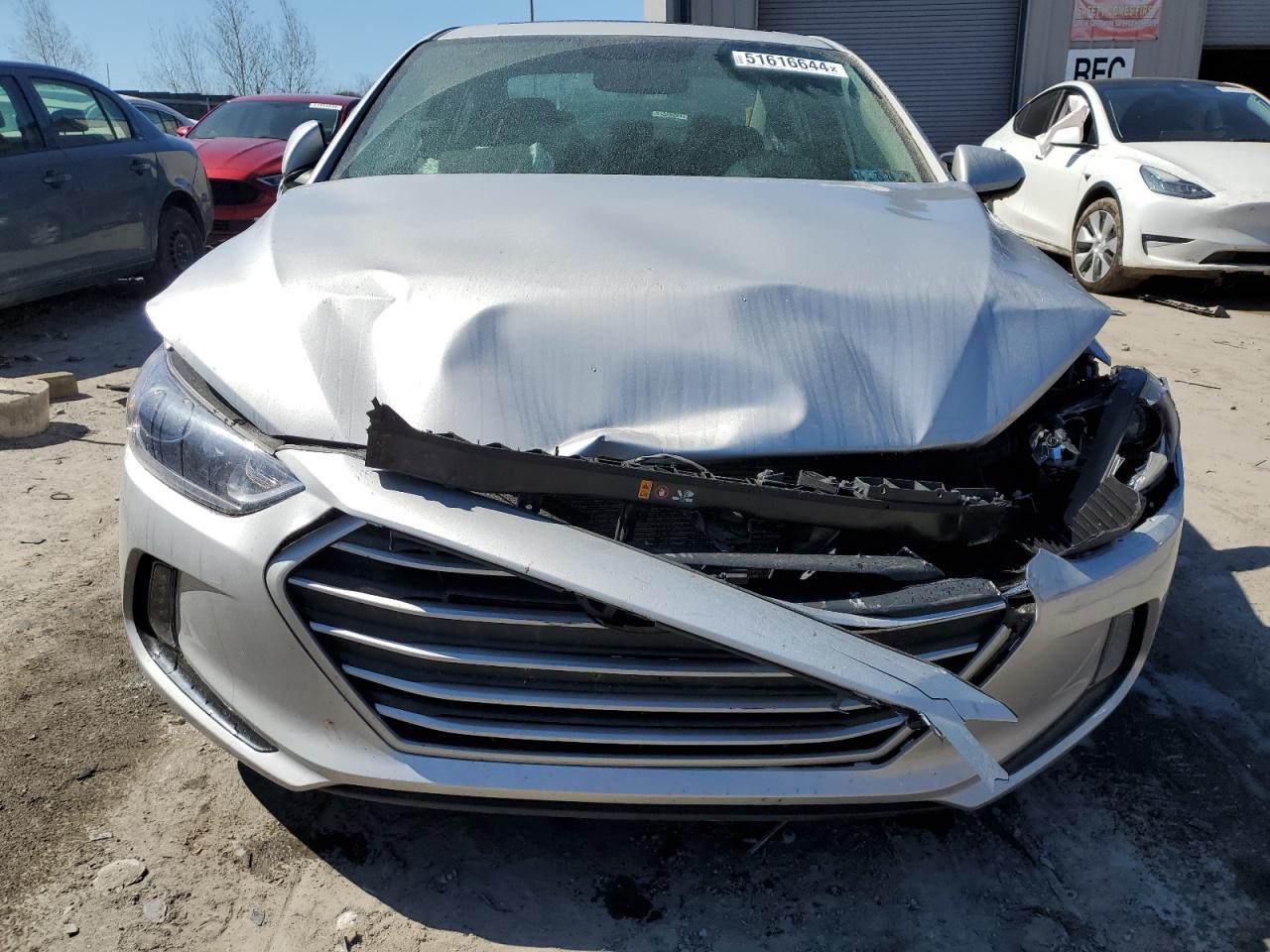 2018 Hyundai Elantra Sel vin: 5NPD84LF7JH263284